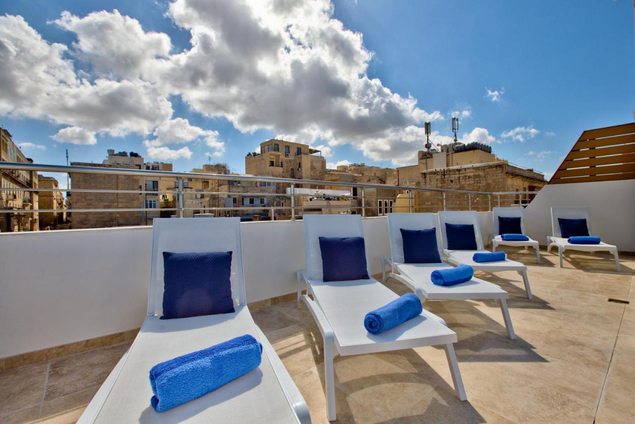 Luxury 4-bedroom Duplex With Stunning Sea Views Private Terrace And Jacuzzi Apartman